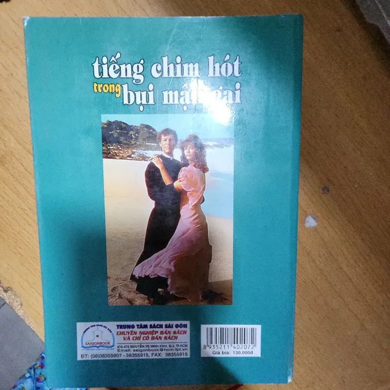 Tiếng chim hót trong bụi mận gai 720243