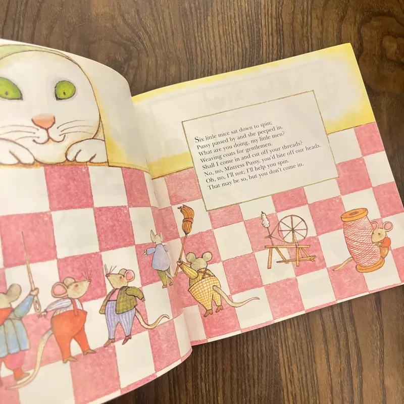 ✨𝑴𝒐𝒕𝒉𝒆𝒓 𝑮𝒐𝒐𝒔𝒆 𝑭𝒂𝒗𝒐𝒓𝒊𝒕𝒆𝒔✨ 697479