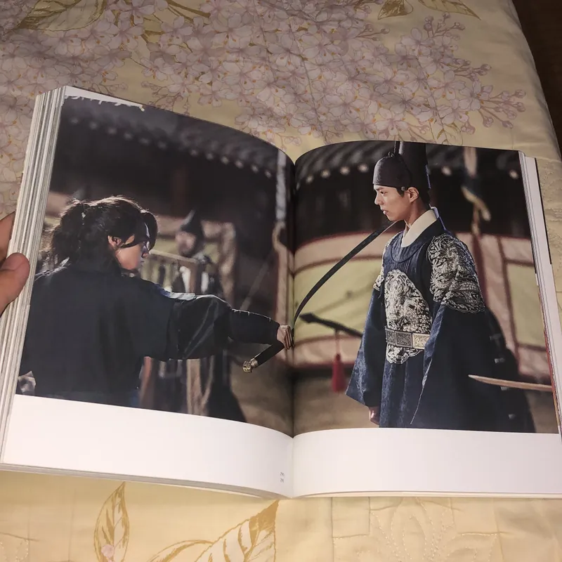 Photobook Mây Hoạ Ánh Trăng 558017