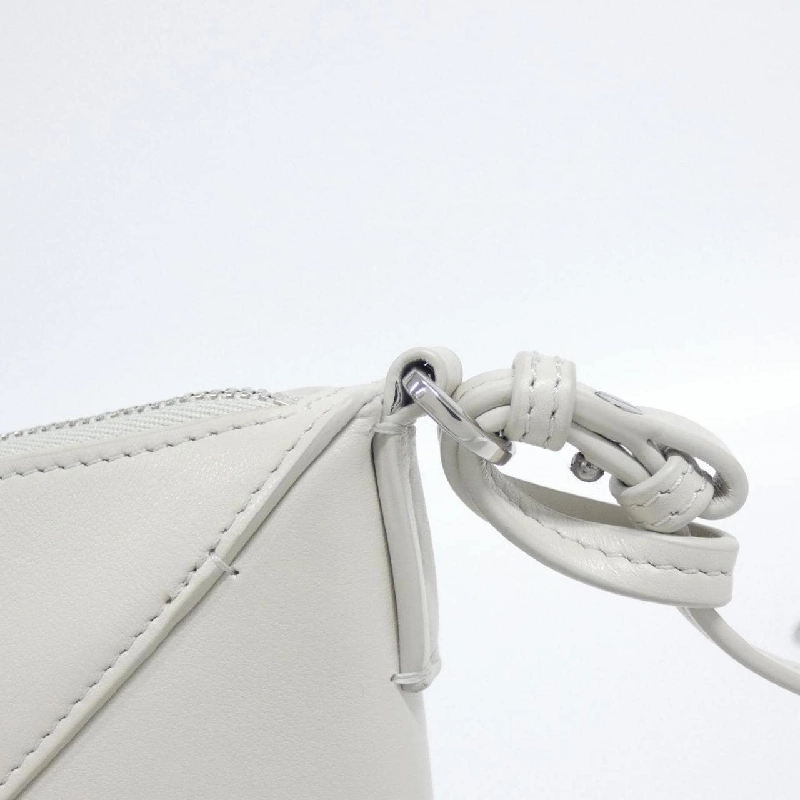 Túi đeo vai Loewe Puzzle Fold Pouch C510PT1X01 - Hàng hiệu Authentic 768306