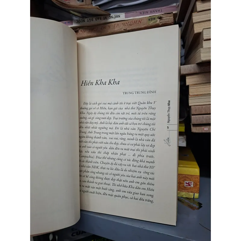 Hiền của nhà thơ Nguyễn Thụy Kha 936315