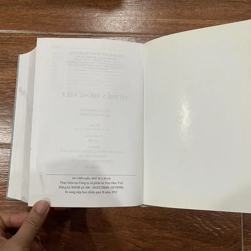 Từ điển Tiếng Việt - Hoàng Phê (10) 999333