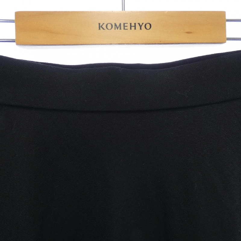 Chân váy AGA 647499