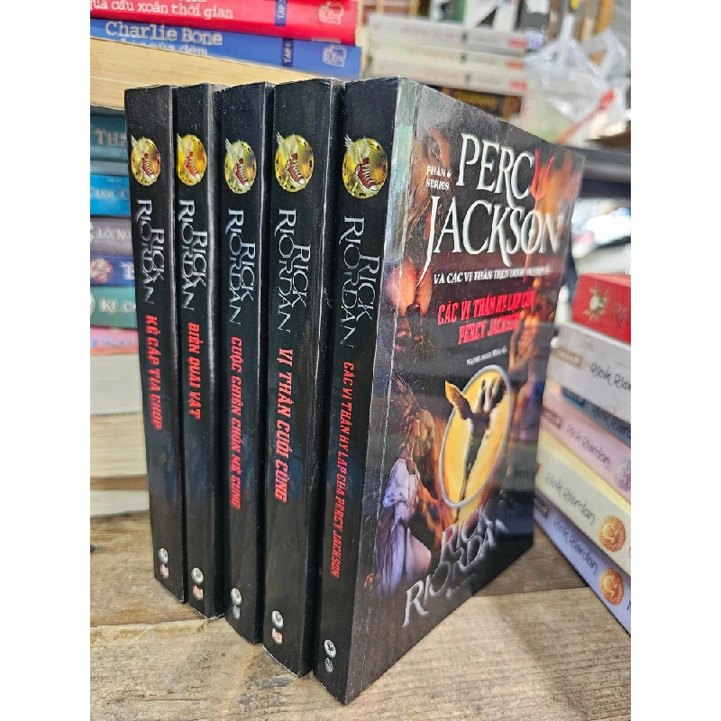Trọn bộ Percy Jackson và các vị thần trên đỉnh Olympus - Rick Riodan 146404