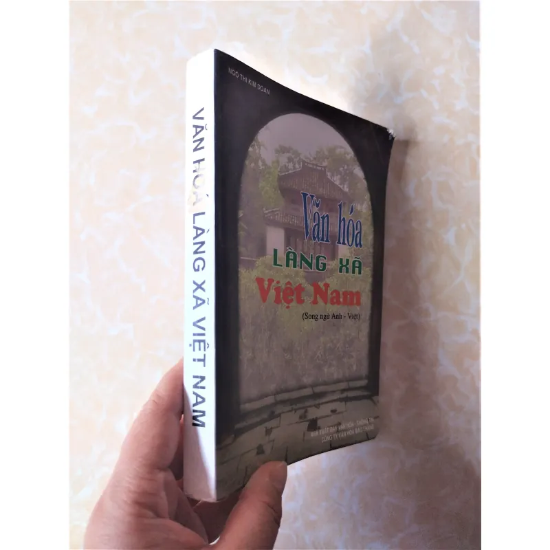 Sách: Văn hoá làng xã Việt Nam - Tác giả: Ngô Thị Kim Doan 714072