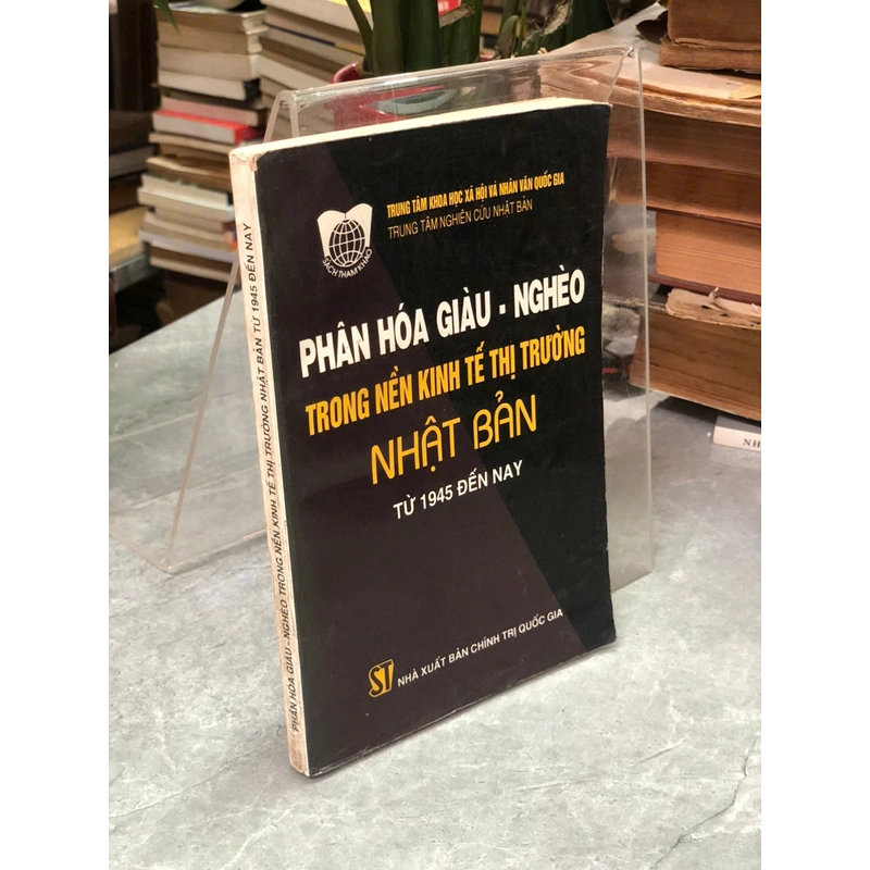 PHÂN HÓA GIÀU NGHÈO TRONG NỀN KINH TẾ THỊ TRƯỜNG NHẬT BẢN TỪ 1945  ĐẾN NAY 442879