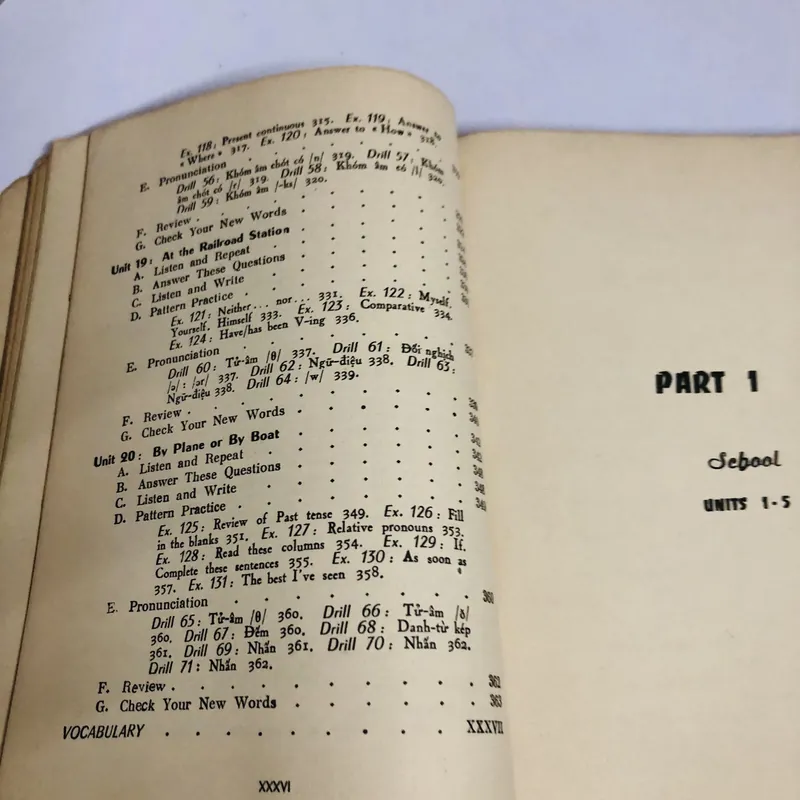 4. ANH NGỮ ĐỆ LỤC 2 364 trang, xuất bản năm 1966 718040