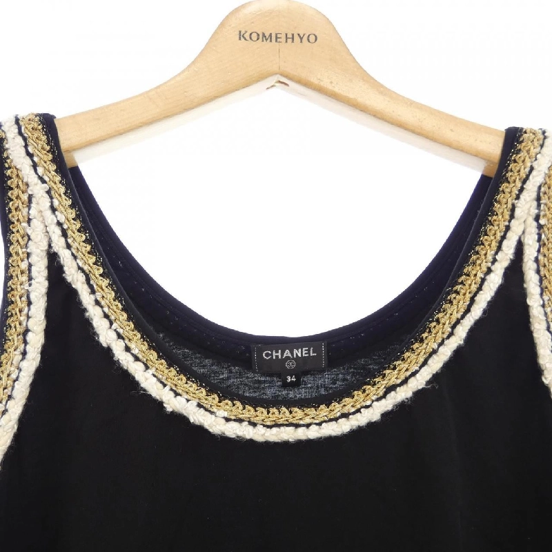 Áo tank top CHANEL - Hàng hiệu Authentic 826452