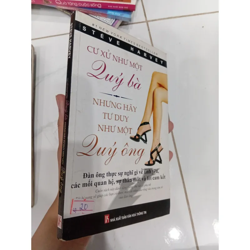 Sách Hãy cư xử như một quý bà nhưng hãy tư duy như một quý ông 1029484