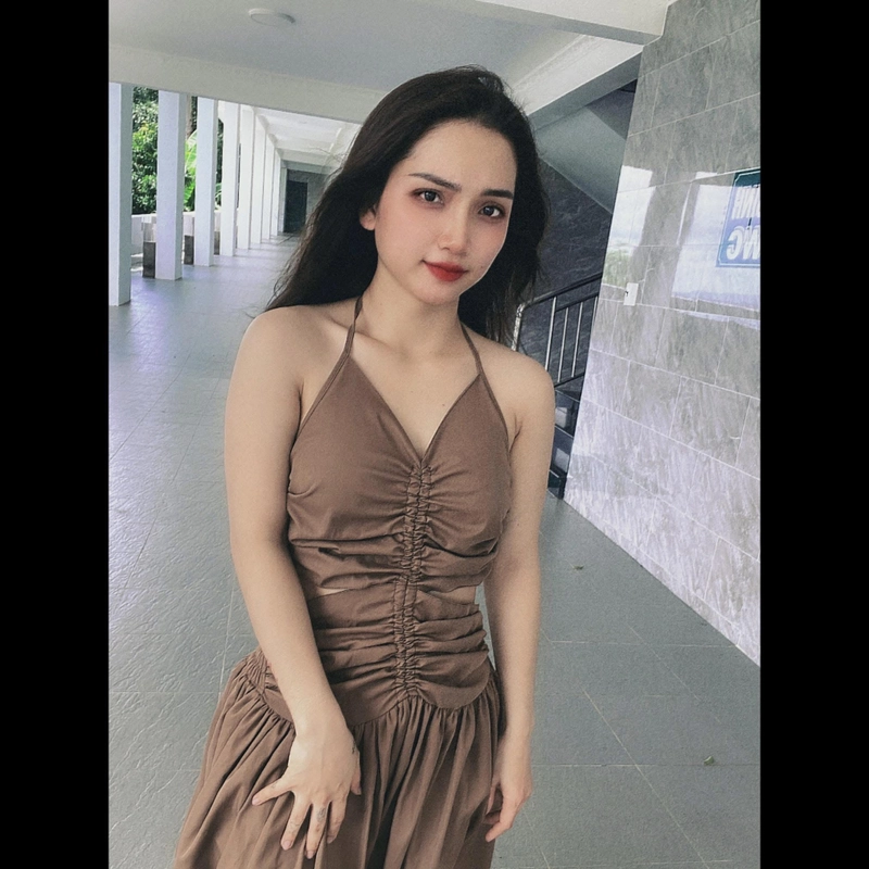 Váy đầm size S mang 1 2 lần còn tốt 509008