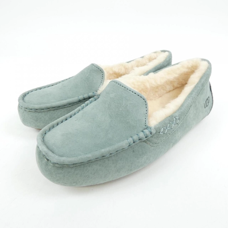 Giày UGG S/N 3312 - Hàng hiệu Authentic 828777