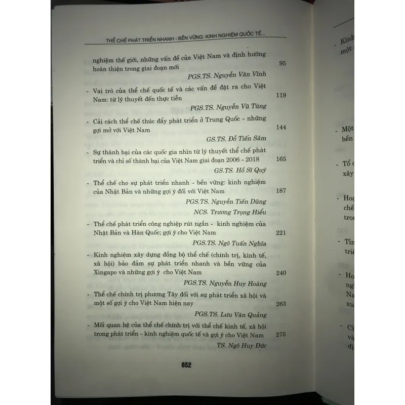 Thể chế phát triển nhanh - bền vững: Kinh nghiệm quốc tế và những vấn đề đặt ra đối với… 704982