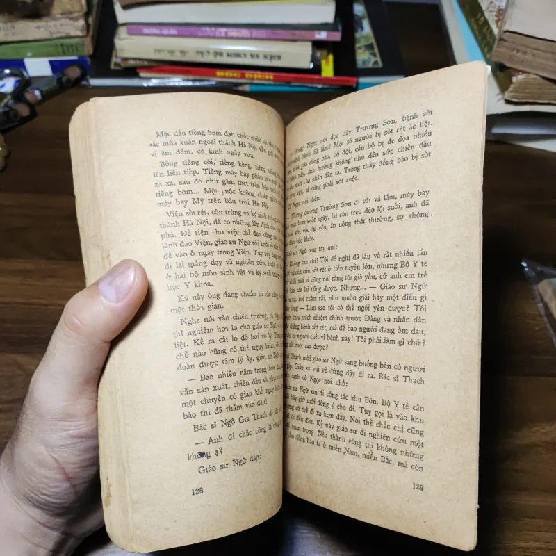 Một Nhà Khoa Học Yêu Nước - Đức Hoài 1021290