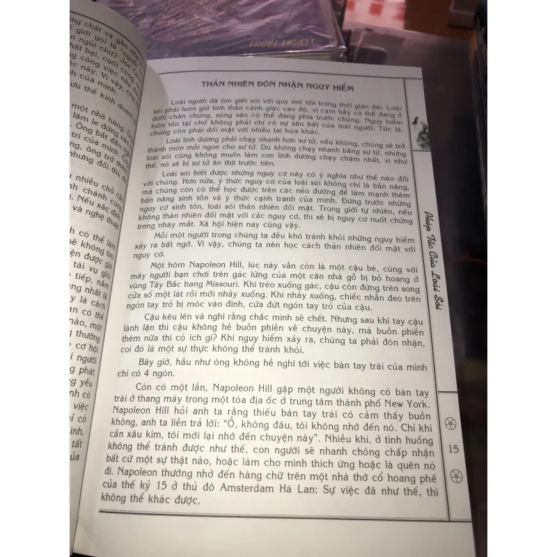 Phép tắc của loài sói - La Vũ 1024223