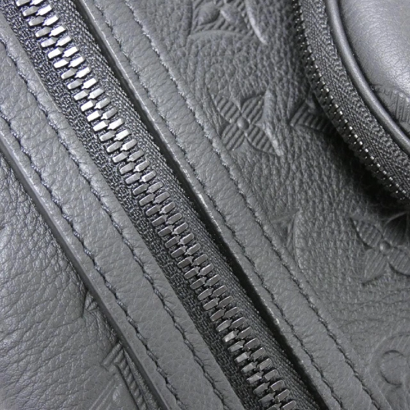 Túi đeo chéo Monogram Shadow Duo của Louis Vuitton M21890 610932