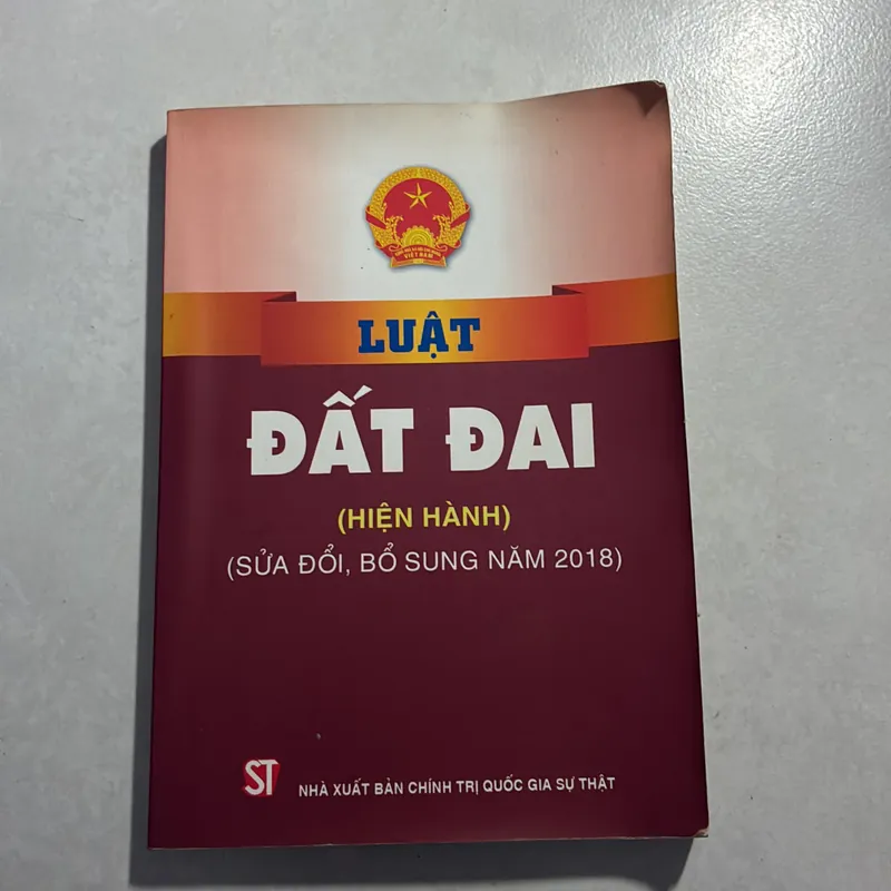 Luật đất đai 728524