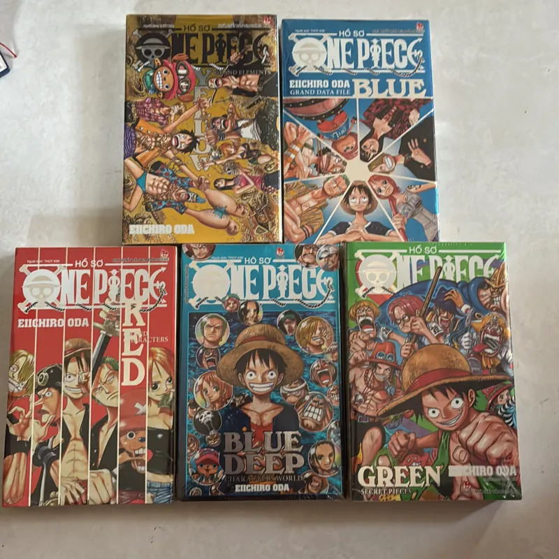 Hồ sơ One Piece ngoại truyện trọn bộ 5 tập (Co) 694112