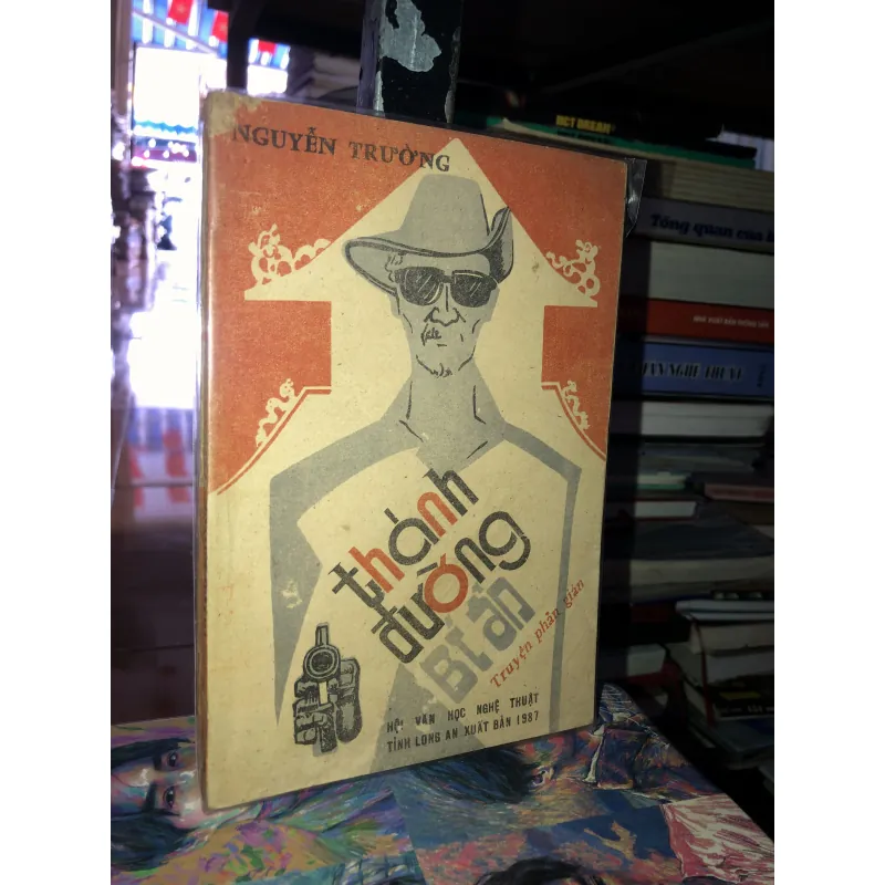 Thánh đường bí ẩn - Nguyễn Trường  973009