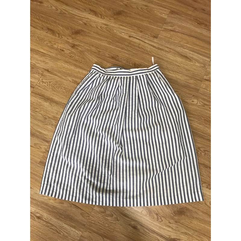 Chân váy chữ A midi màu trắng 494013