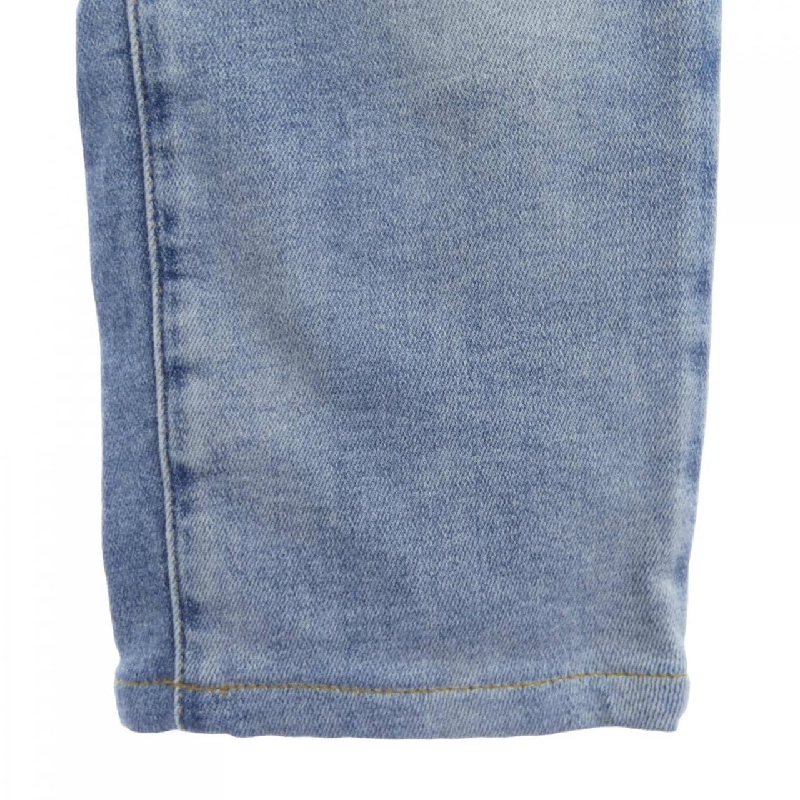 Quần jeans DIESEL - Hàng hiệu Authentic 812240