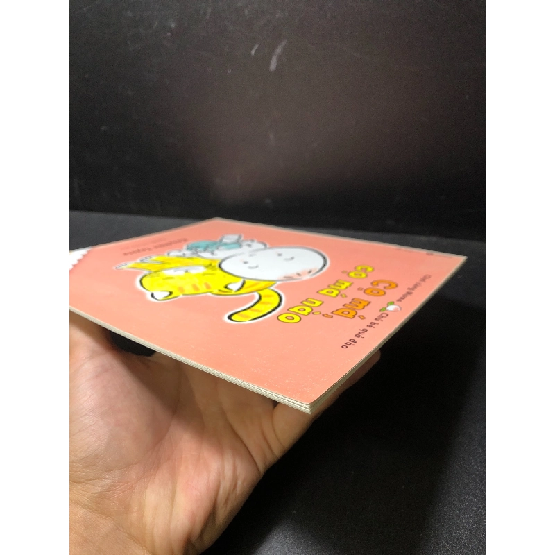 Ehon - Cọ má cọ má nào 2018 Kazuhiko Toyota mới 90% SBMQ7-0612 912724