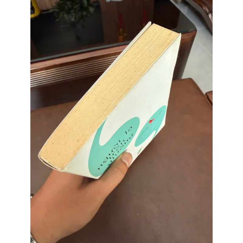 “Người Lạ Trên Giường”- K5 1035095