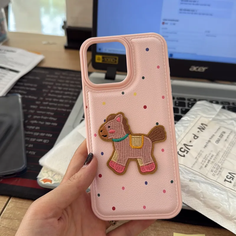 Ốp lưng 16 promax Hồng Ngựa  1006609