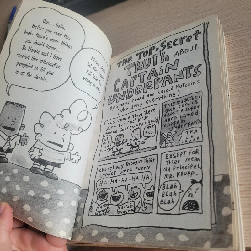Captain Underpants and the Attack of the Talking Toilets Dav Pilkey 531316