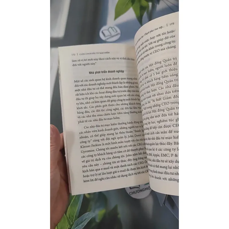 Cuộc Chơi Đầu Tư Mạo Hiểm - Jeffrey Bussgang 961221