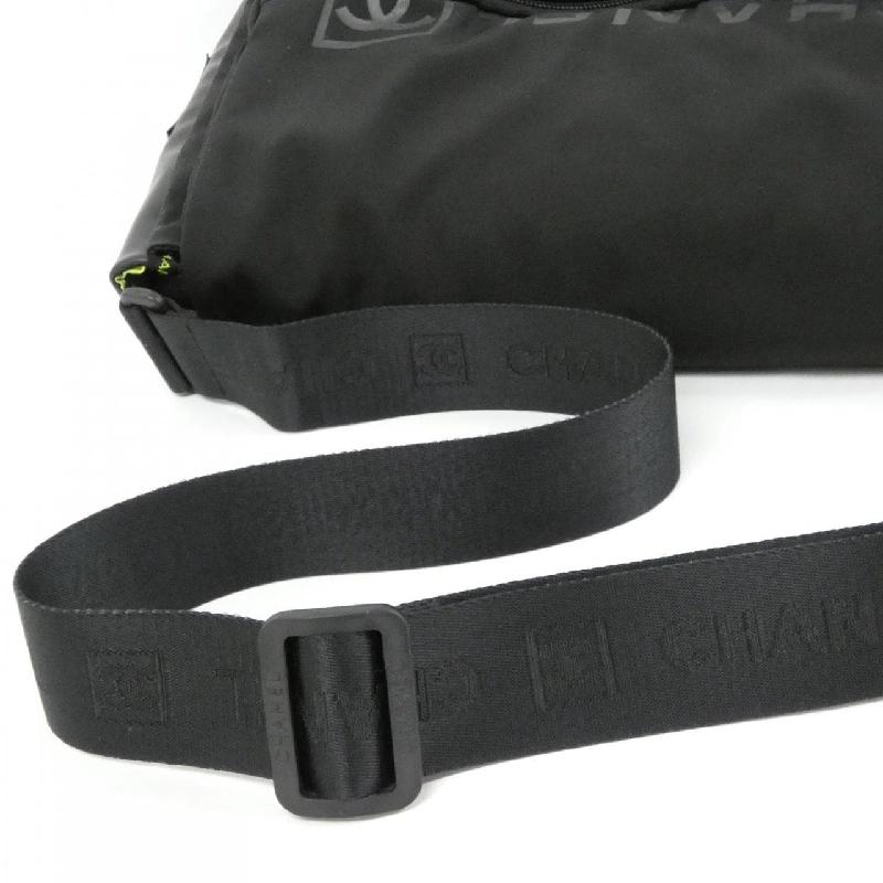 Túi xách chéo Chanel Sport Line 26709 - Hàng hiệu Authentic 802316