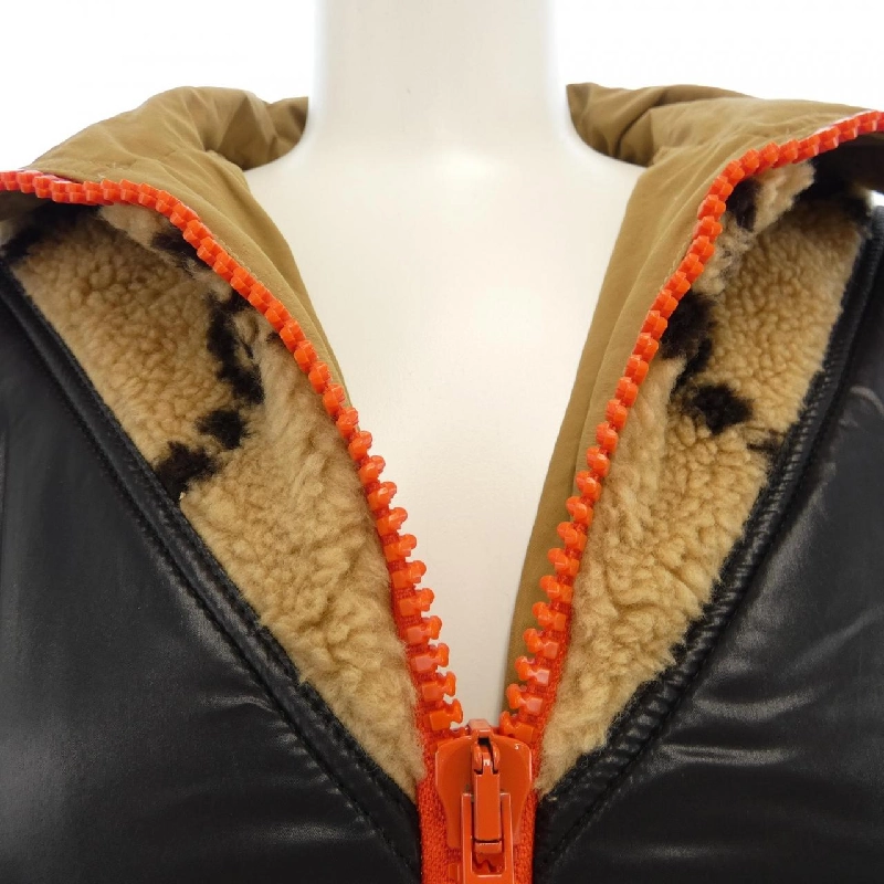 Áo khoác GUCCI 634873