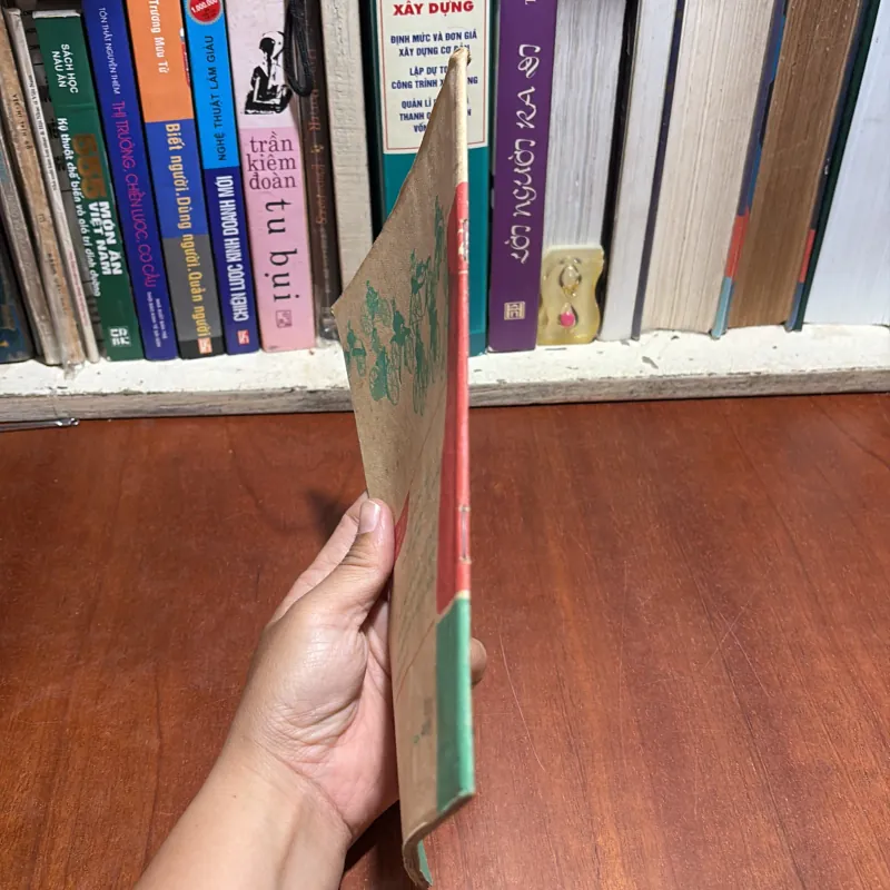 II Phụ Bản Khoa Học Phổ Thông: Cùng Nhau Tìm Hiểu - 1981 960386