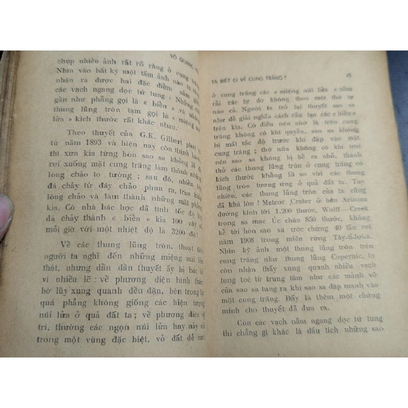 Vũ trụ và không gian - Võ Hoàng Yến 452720