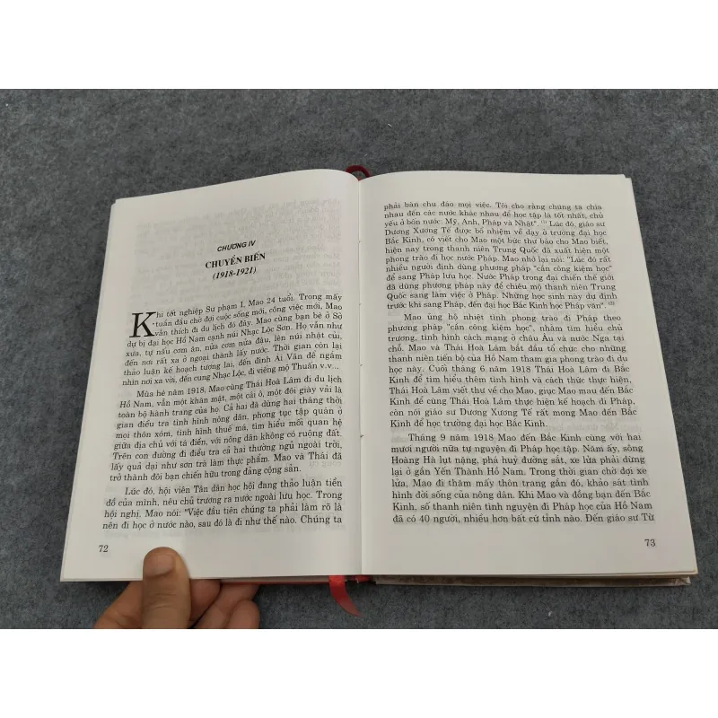 MAO TRẠCH ĐÔNG DƯỚI CON MẮT MỘT HỌC GIẢ NƯỚC NGOÀI 936787