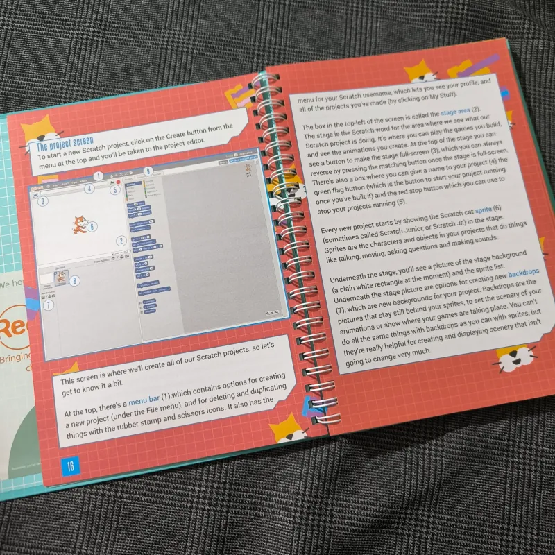 Scratch and Python: the basics (Coding Unlocked) 791350