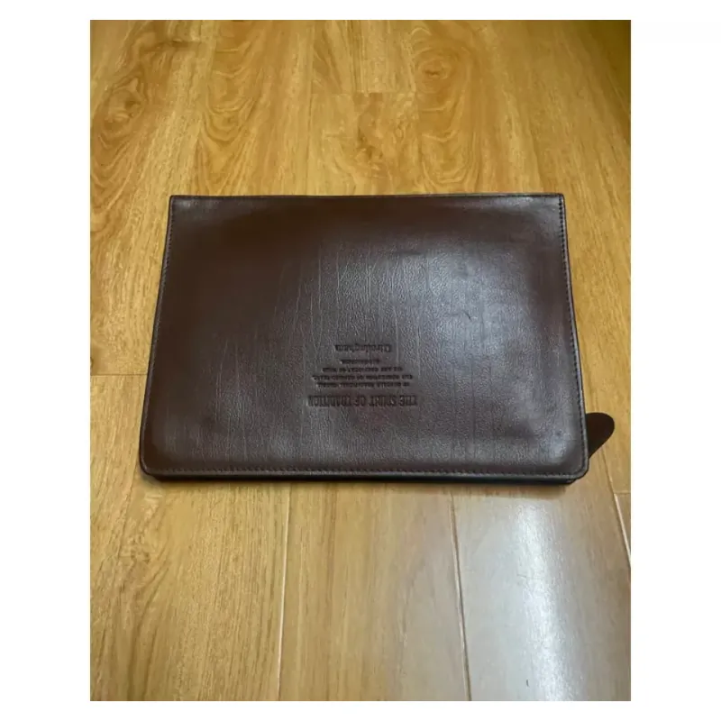 Clutch nam size 27*19*6 da thật 2hand 928778