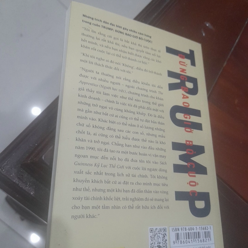 Trump - ĐỪNG BAO GIỜ BỎ CUỘC, cách Trump biến những thách thức thành THÀNH CÔNG 320108