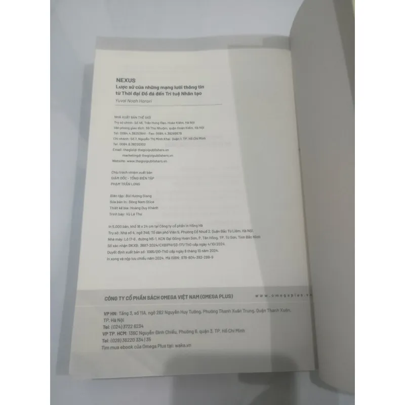 Nexus- Yuval Noah Harari 974474