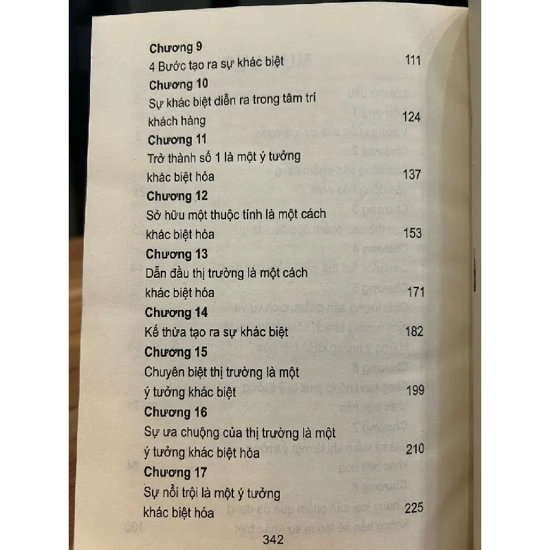 Khác biệt hay là chết (Differentiate or Die) – Jack Trout, Steve Rivkin 571301