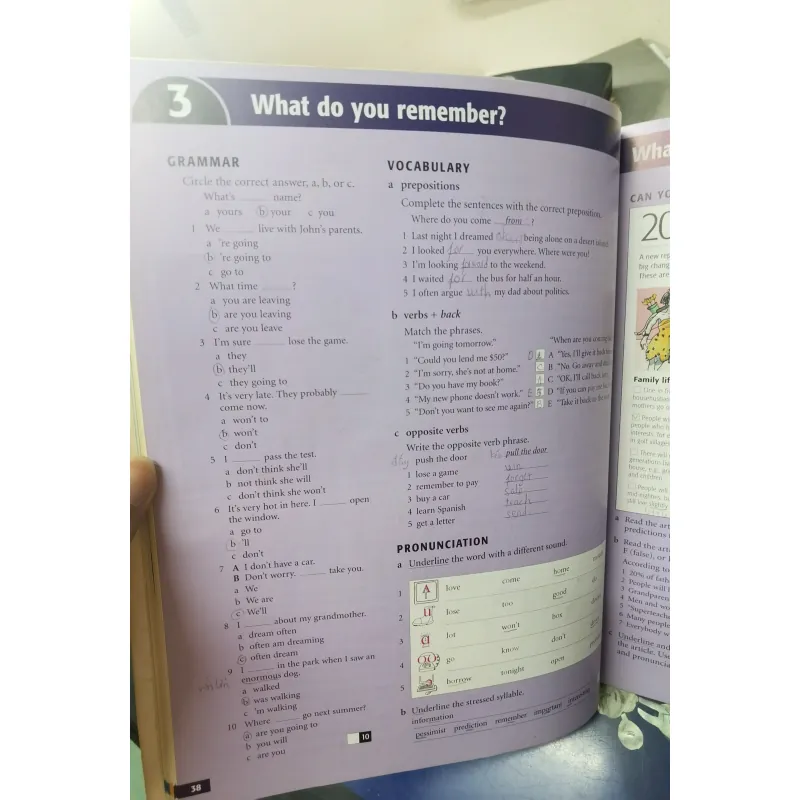 [Sách Tiếng Anh] American English file - Multipack 2A - Student Work book - Oxford 1002337