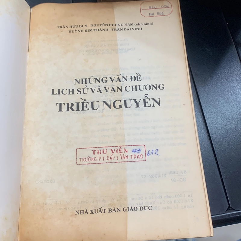 NHỮNG VẤN ĐỀ LỊCH SỬ VÀ VĂN CHƯƠNG TRIỀU NGUYỄN 278276