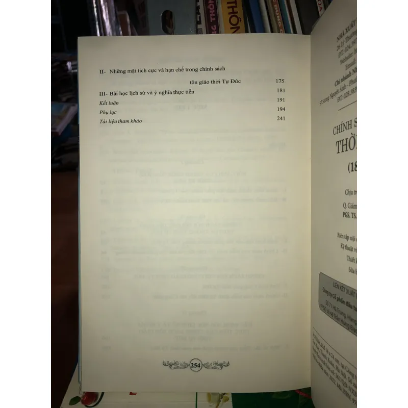 Chính sách tôn giáo thời Tự Đức (1848 - 1883) - Nguyễn Ngọc Quỳnh 729189