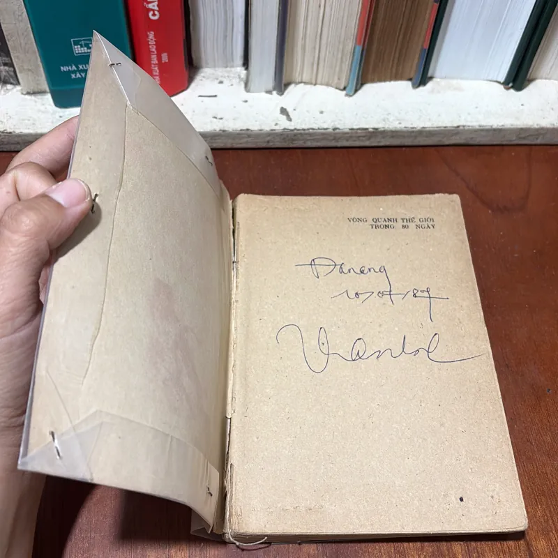 II Văn Học Nước Ngoài: Vòng Quanh Thế Giới Trong 80 Ngày - J.VERNƠ - 1985 751407