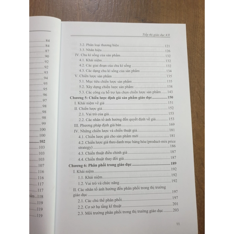 Sách Tiếp Thị Giáo Dục 4.0 (Có chữ ký tác giả, giá bìa 200K -> 109K) 478485