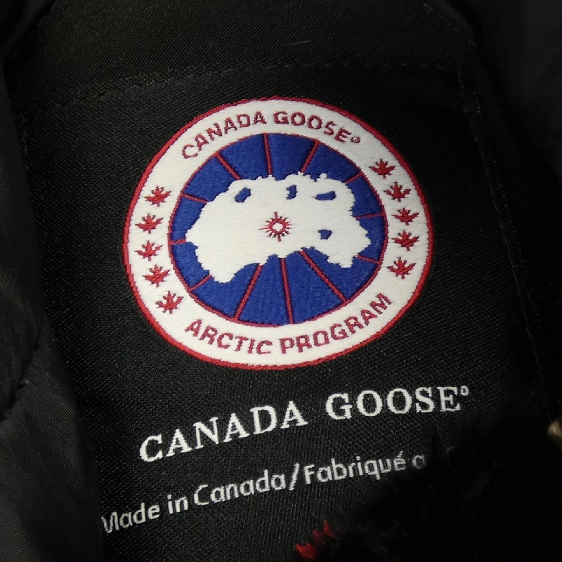 Áo khoác lông vũ BRONTE 2603JL R của CANADA GOOSE - Hàng hiệu Authentic 822590