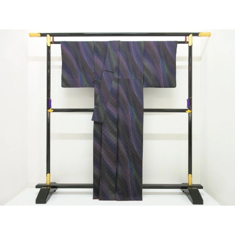 Áo nhỏ kích thước L - Hàng hiệu Authentic 876542