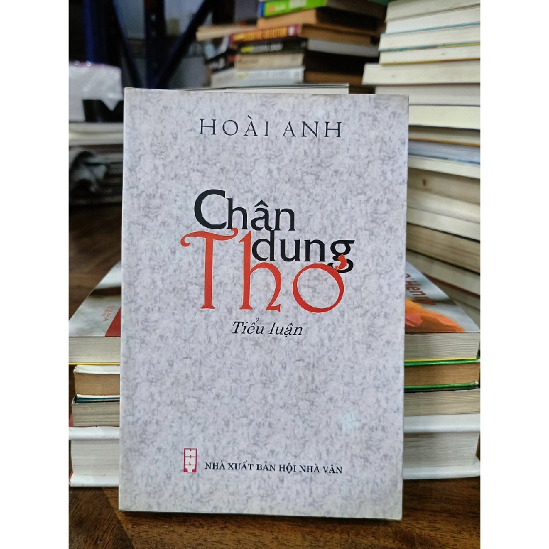 Chân dung thơ - Hoài Anh 465416