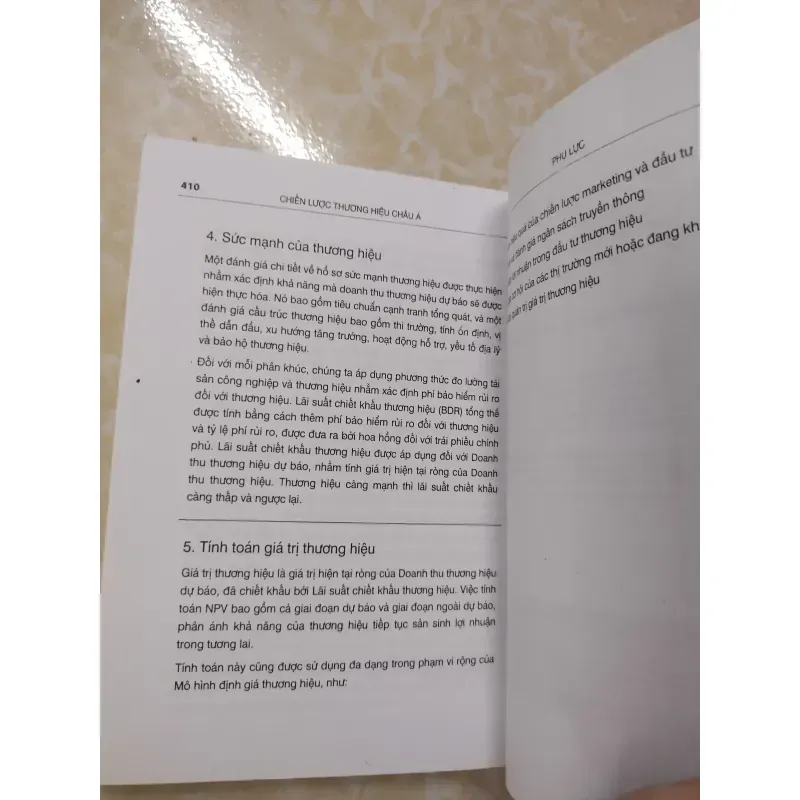 Sách: Chiến lược thương hiệu Châu Á - TG: Martin Roll - Sách Real 934037