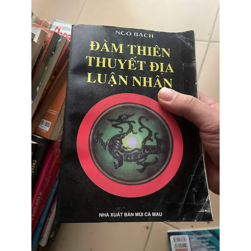 Đàm Thiên Thuyết Địa Luận Nhân (1997) - Ngô Bạch, MỚi 70% (Chien) 709570