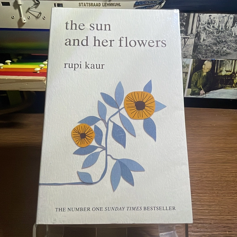 The sun and her flowers Rupi Kaur 450381